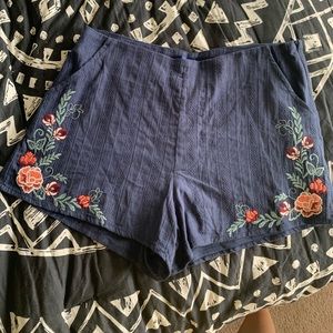 NEVER WORN Blue Floral Summer Francesca Shorts!!!